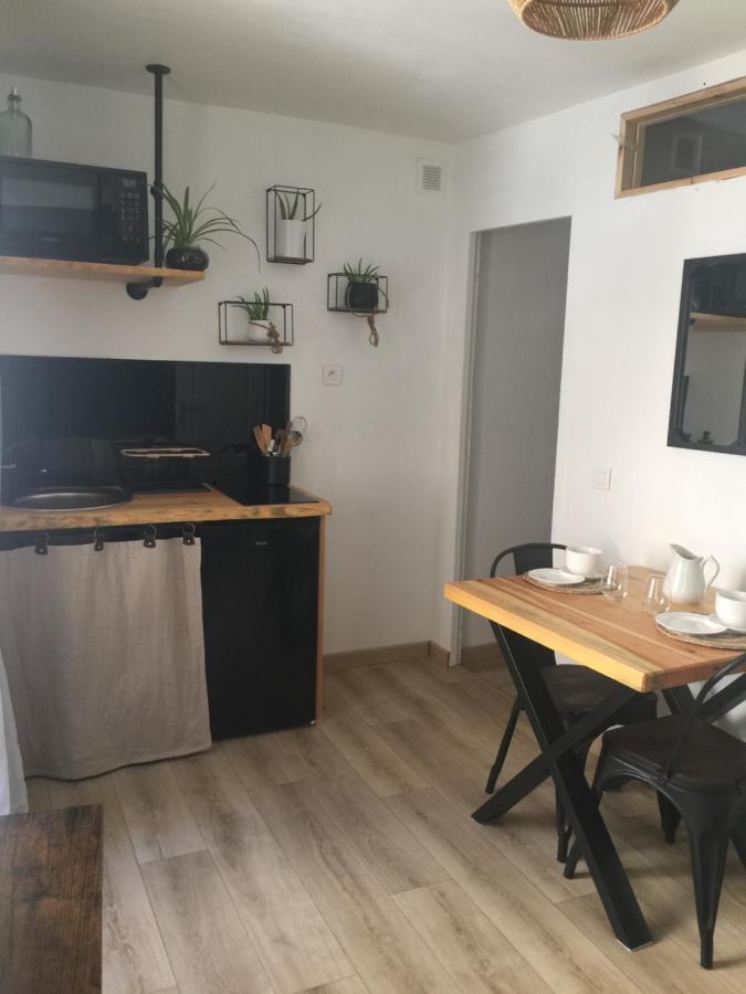 Le Georges Appartement Aiguilhe Buitenkant foto