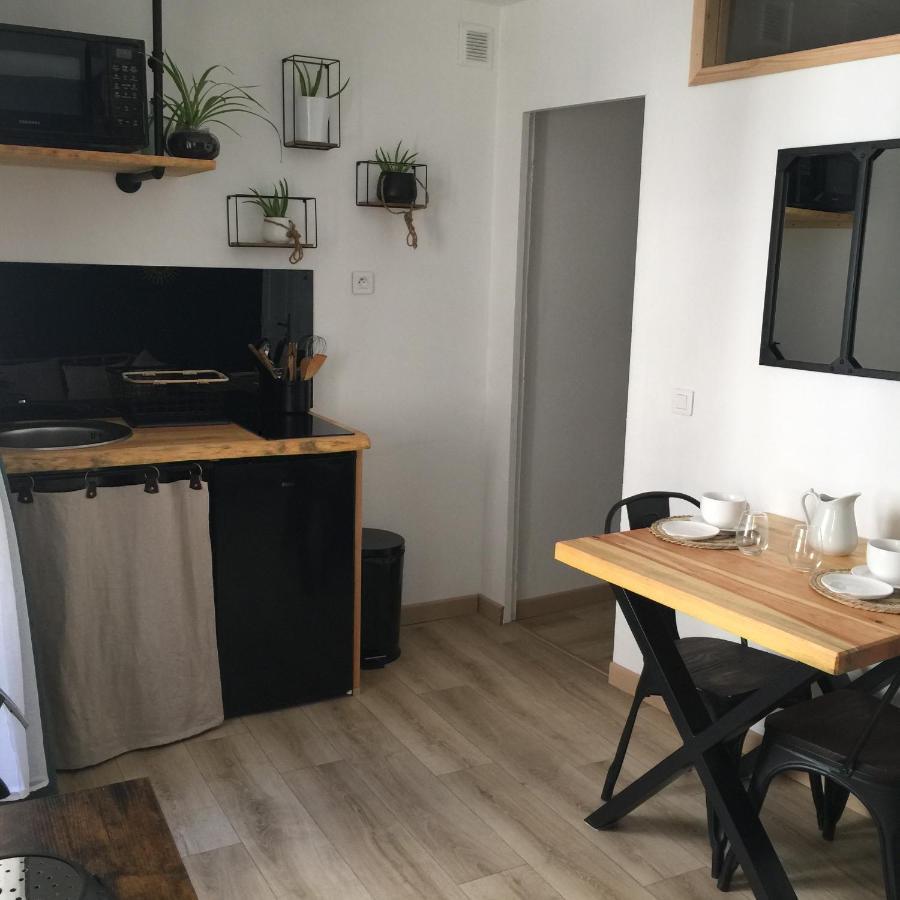 Le Georges Appartement Aiguilhe Buitenkant foto